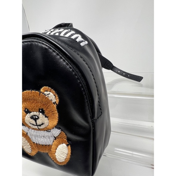 Moschino mini Teddy bear embroidered branded backpack black with gold hardware - Picture 4 of 17